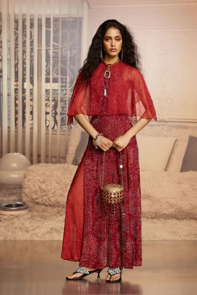 Look 18